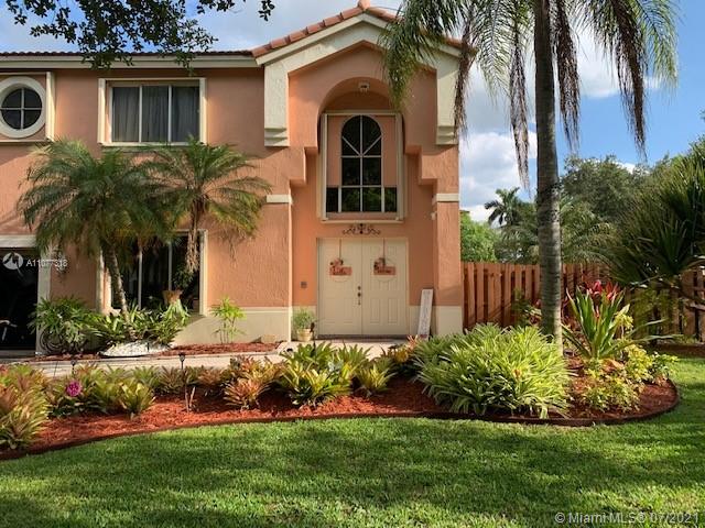 11352 Roundelay Road Cooper City, FL 33026 - Photo 1 of 30 Gallery Image 1