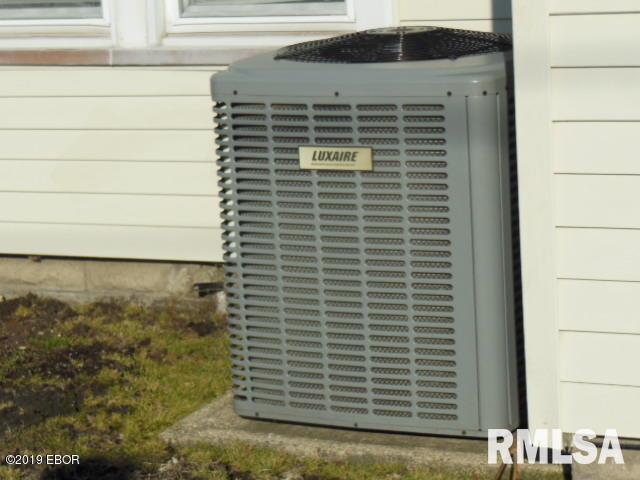 430 West 4th Street Flora, IL 62839 - Photo 16 of 48 Gallery Image 16