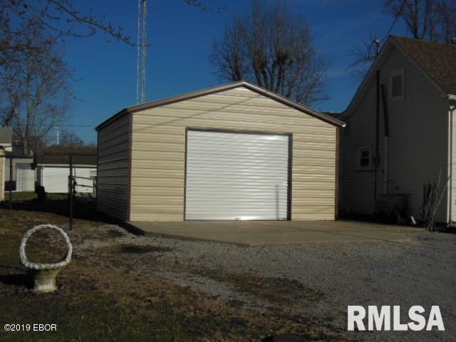 430 West 4th Street Flora, IL 62839 - Photo 47 of 48 Gallery Image 47