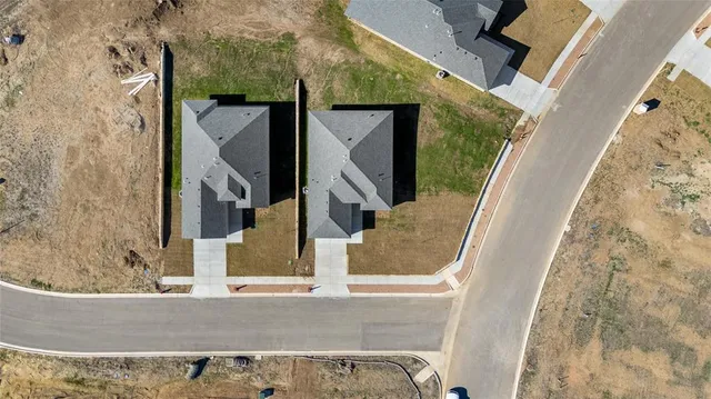 $292,400 | 917 East 3rd Street, Coleman, TX 76834