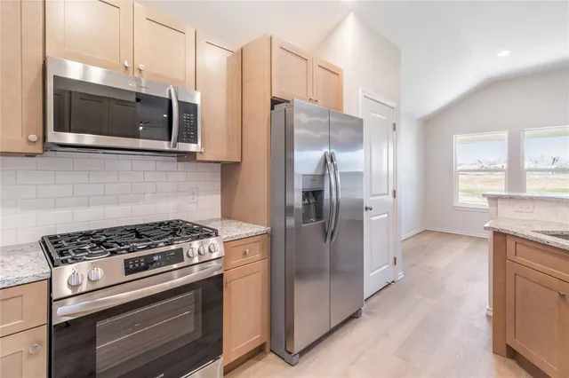 $292,400 | 917 East 3rd Street, Coleman, TX 76834