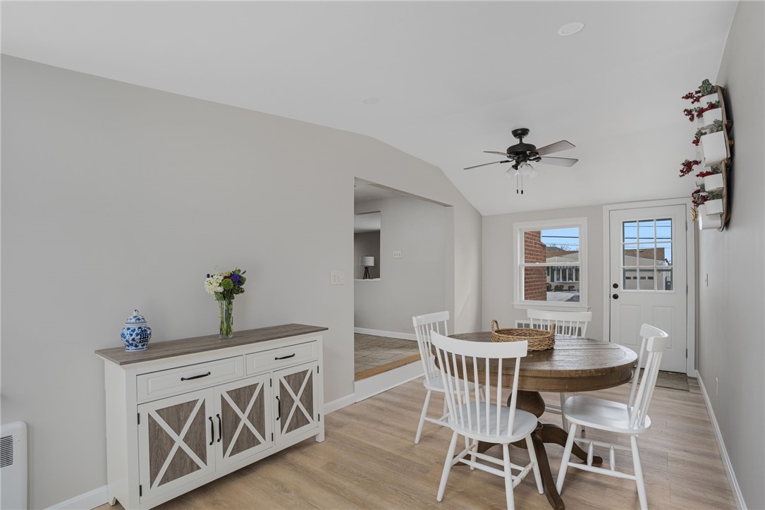 23 Laurelhurst Road Cranston, RI 02920 - Photo 10 of 18