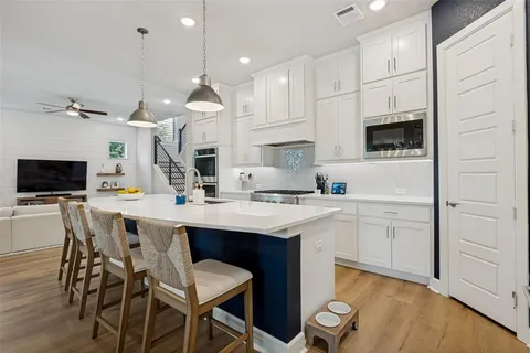 $799,900 | 9175 Rock Daisy Court, Dallas, TX 75231