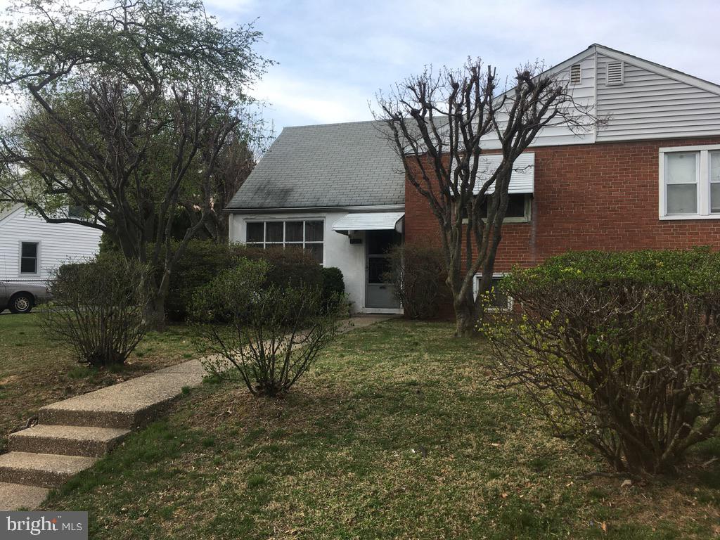 820 East Cathedral Road Philadelphia, PA 19128 - Photo 1 of 4 Gallery Image 1