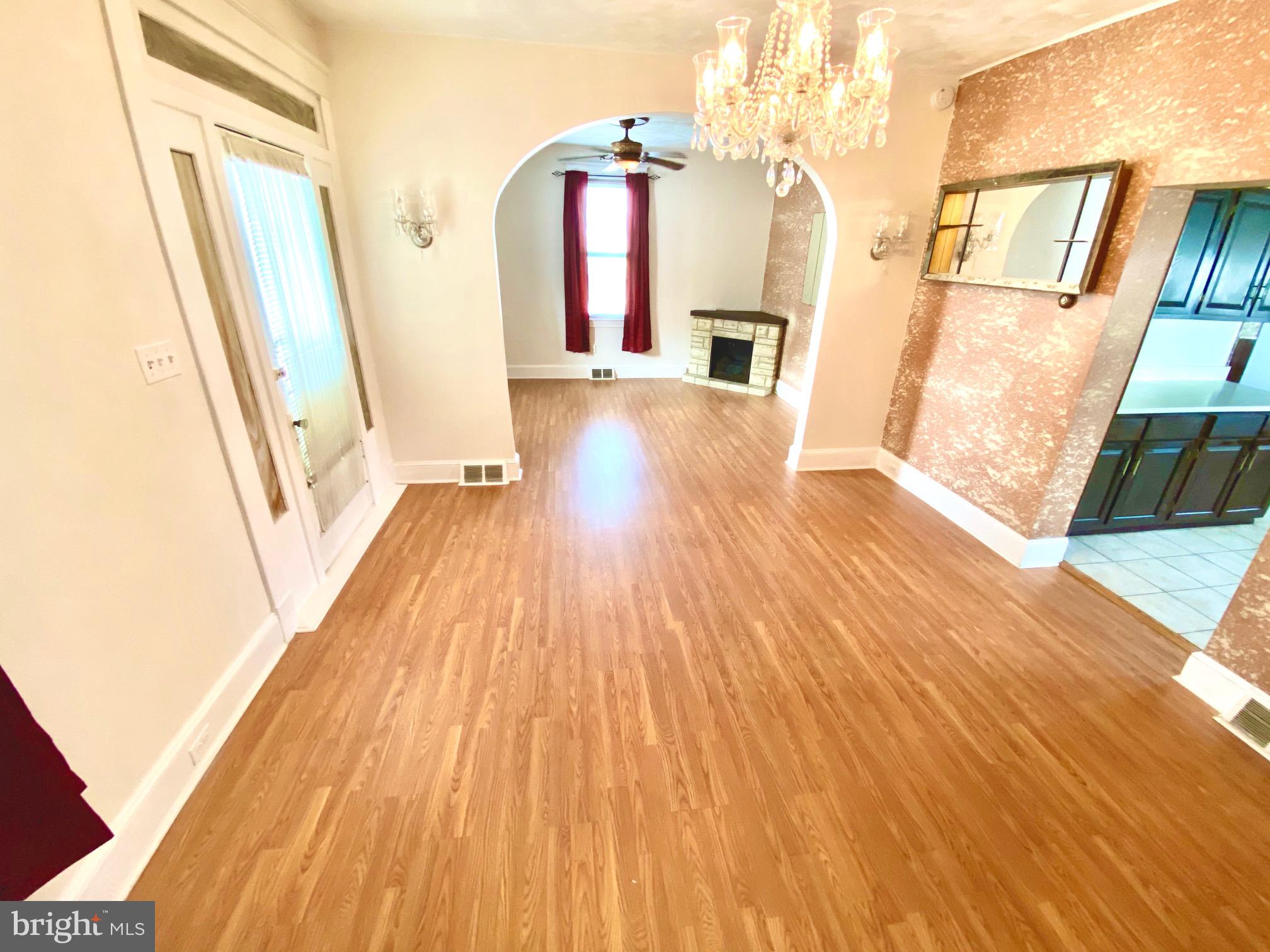 6936 German Hill Road Baltimore, MD 21224 - Photo 3 of 33