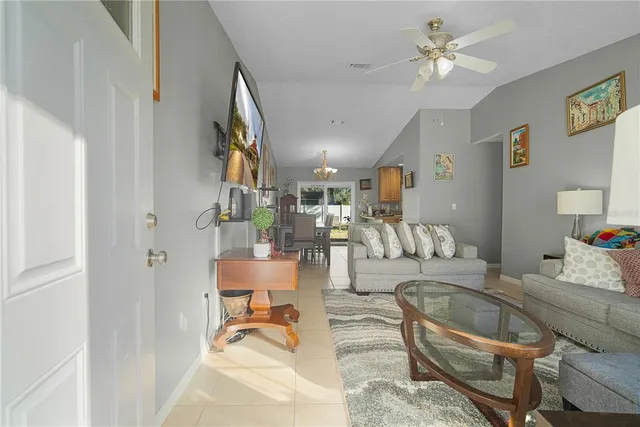 $274,990 | 303 Mariana Way, Kissimmee, FL 34758