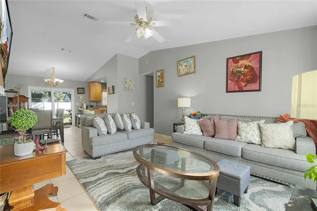 $274,990 | 303 Mariana Way, Kissimmee, FL 34758