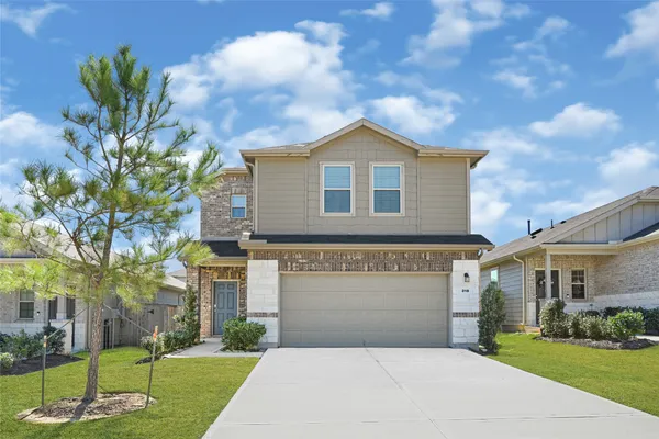 $2,100 | 318 Maple Bark Trail, Willis, TX 77378