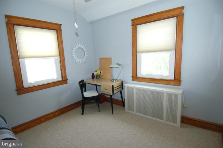 5547 Ashbourne Road Halethorpe, MD 21227 - Photo 13 of 16 Bedroom #3