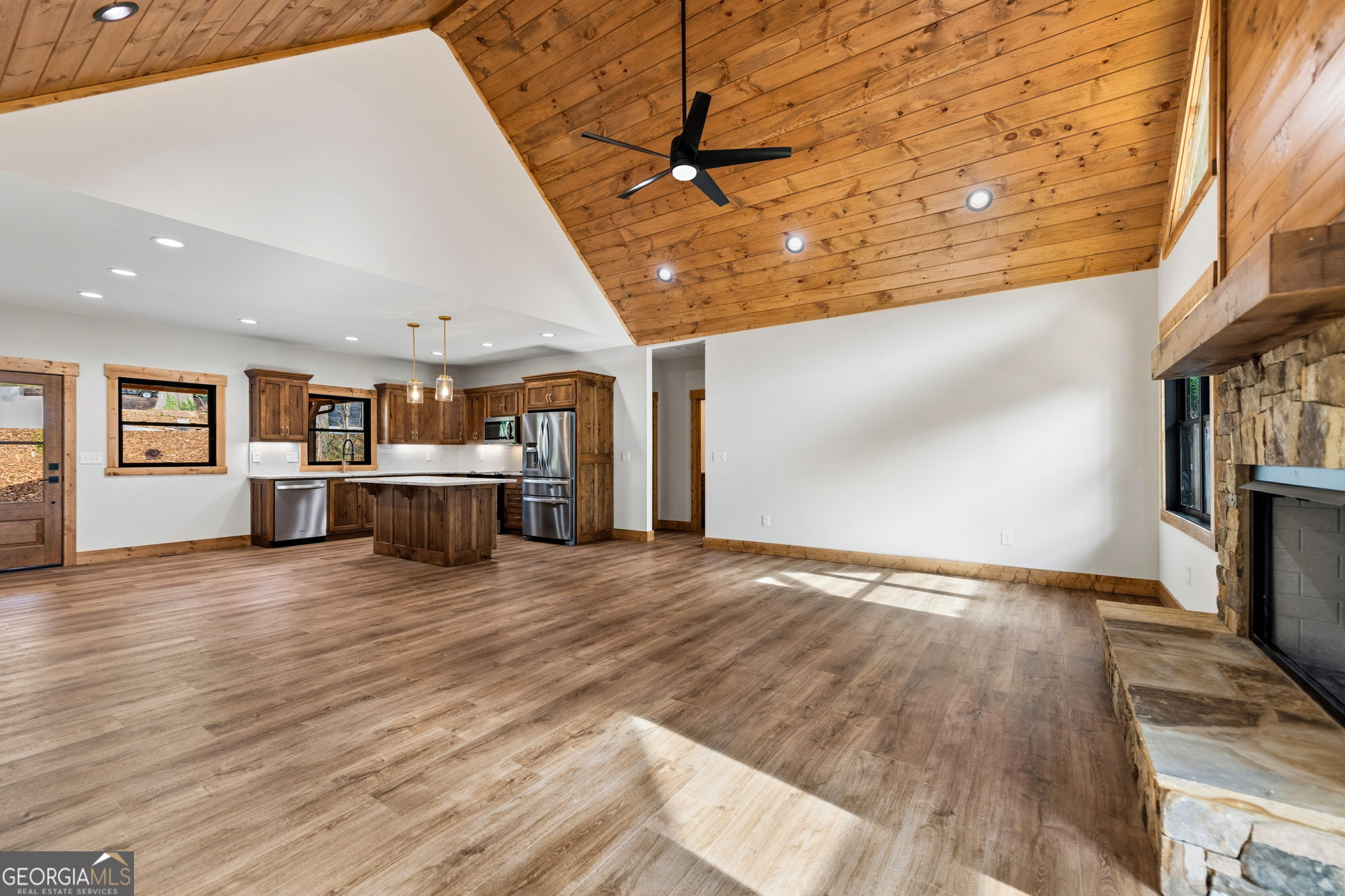 40 Cherry Street East Ellijay, GA 30540 - Photo 20 of 54