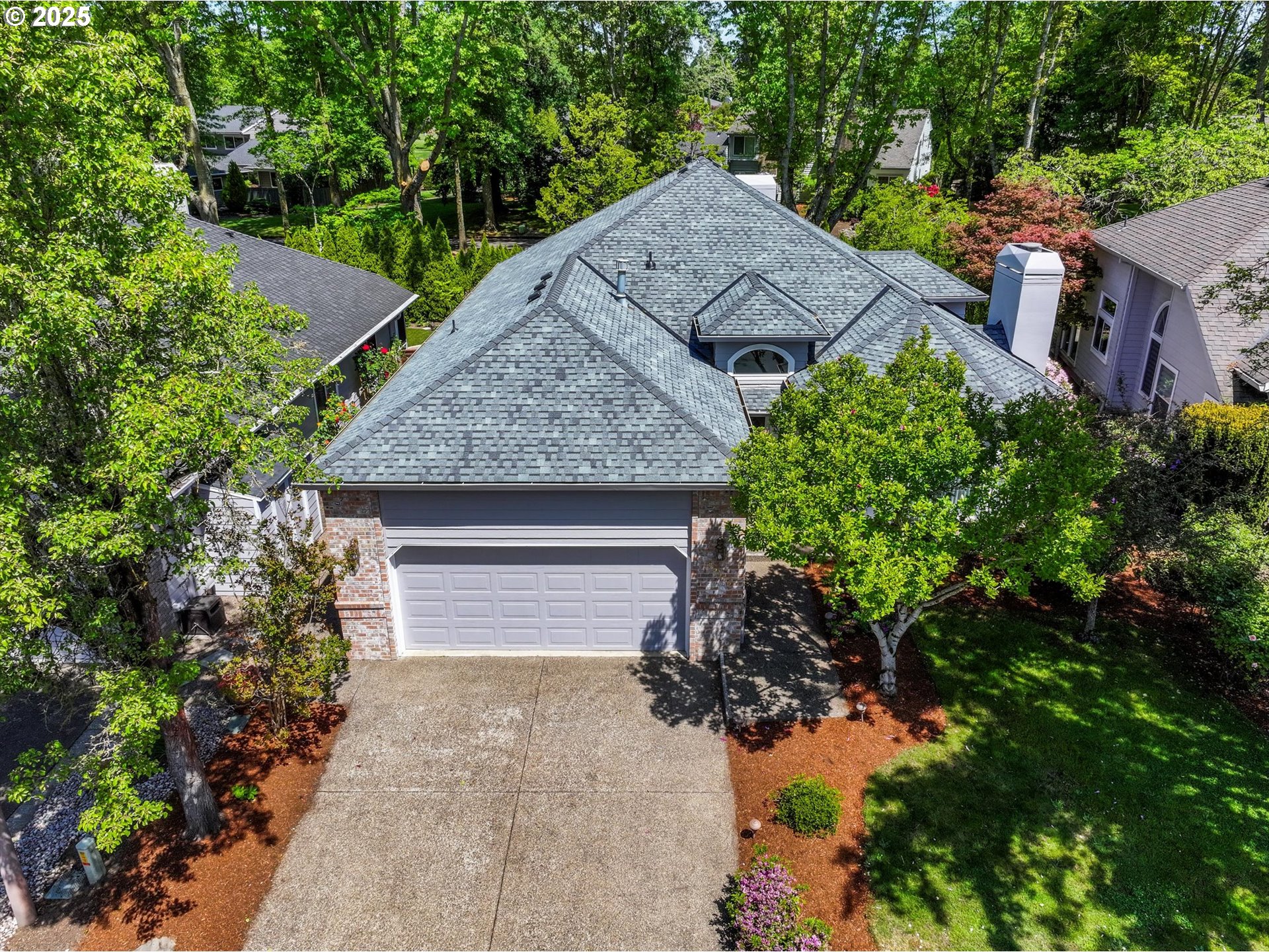32536 Southwest Riviera Lane Wilsonville, OR 97070 - Photo 3 of 46 Gallery Image 3