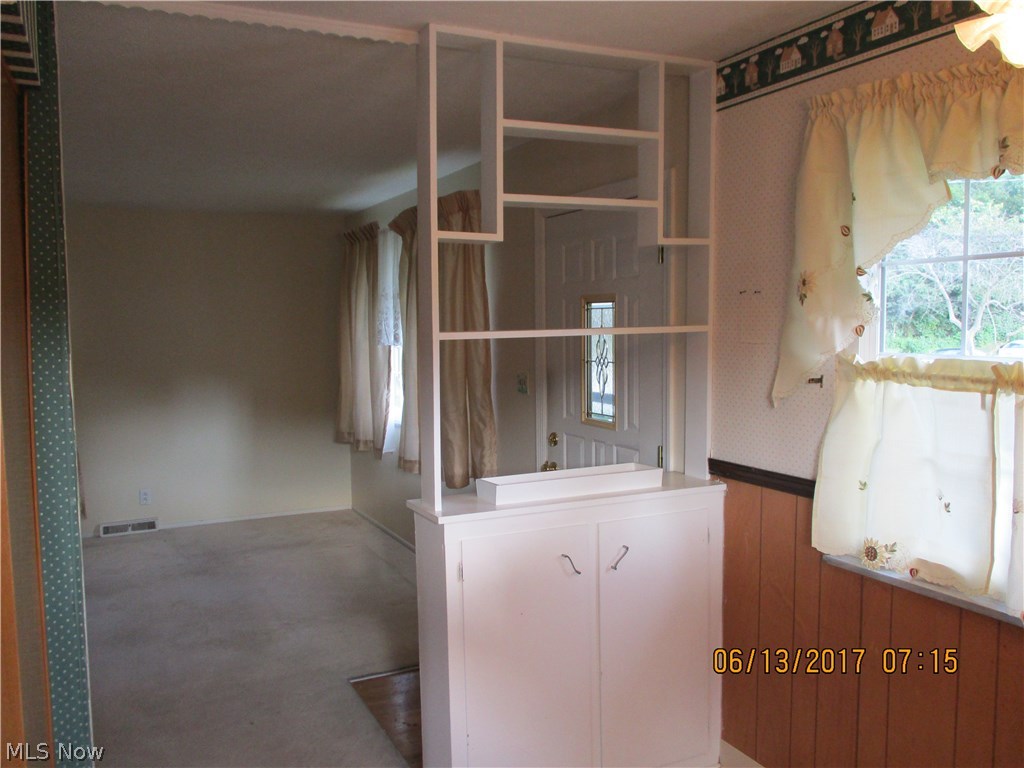 1631 Slusser Road Akron, OH 44305 - Photo 7 of 27 Gallery Image 7