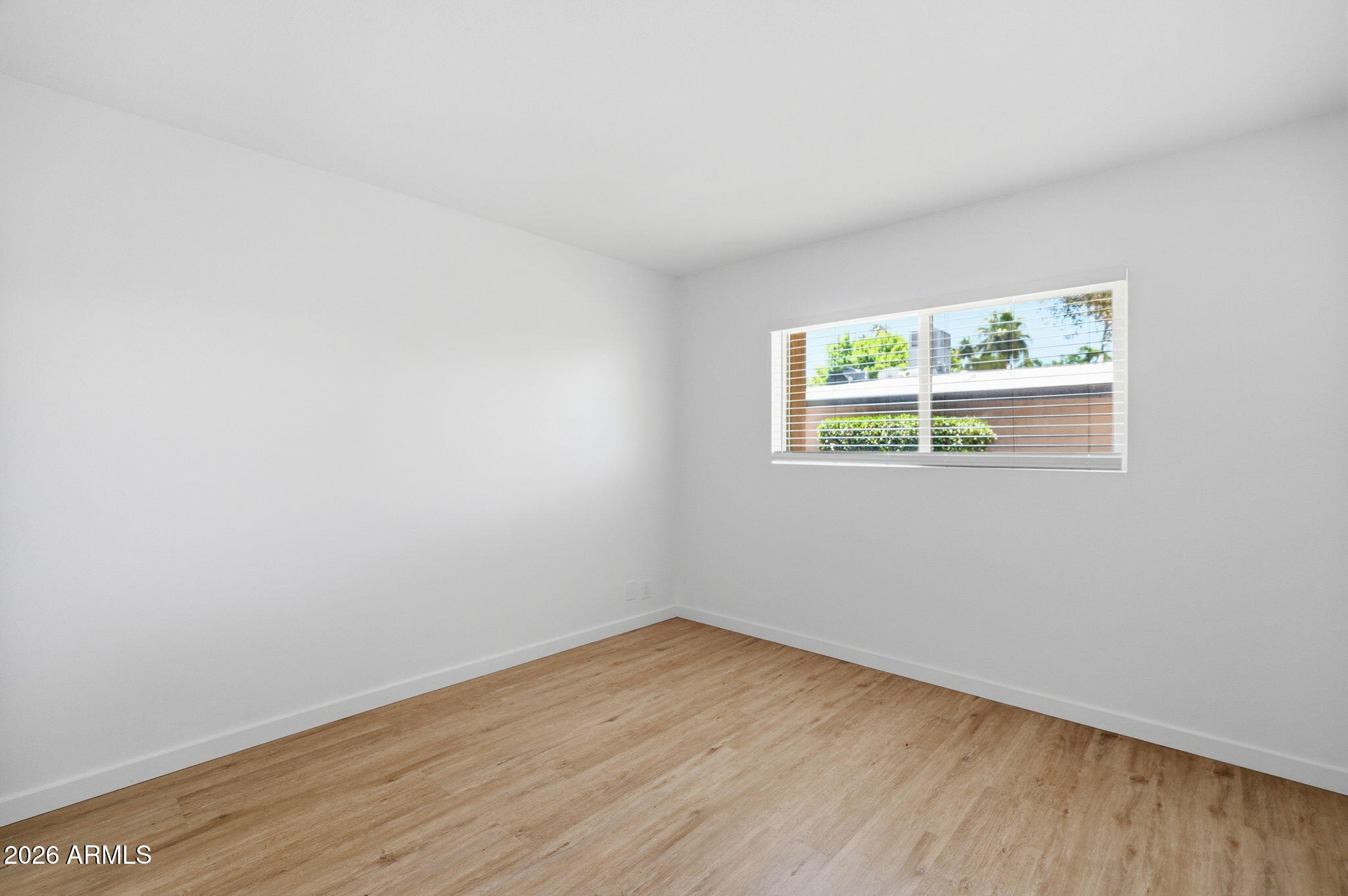1320 East Bethany Home Road, Unit 52 Phoenix, AZ 85014 - Photo 14 of 44