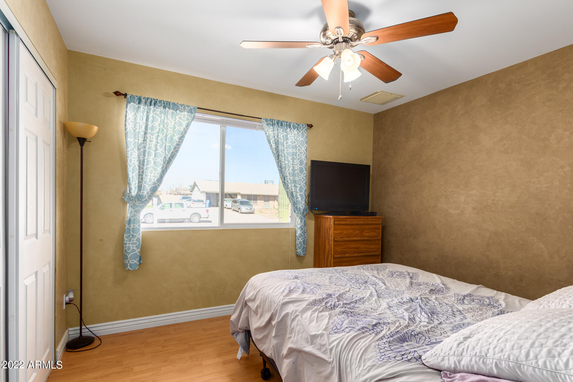2209 West Utopia Road Phoenix, AZ 85027 - Photo 21 of 35 21- Utopia