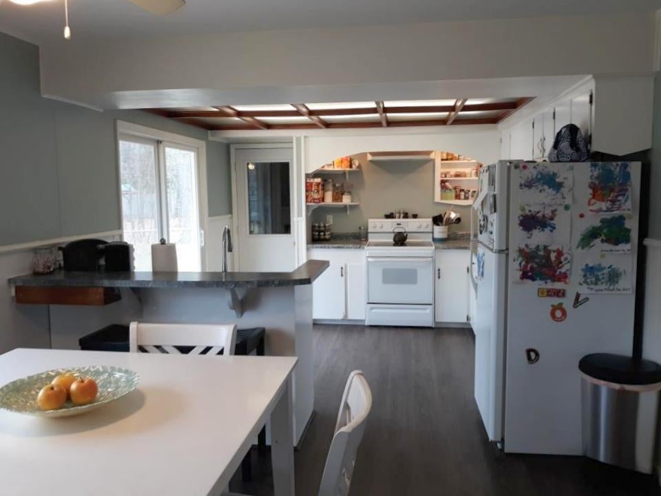 6892 Maplewood Road Indian River, MI 49749 - Photo 3 of 6 Gallery Image 3