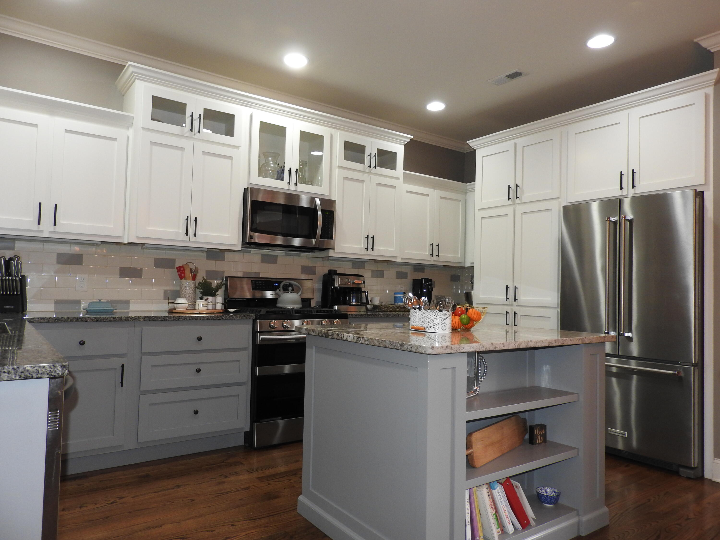 5687 Frontage Road Northwest Cleveland, TN 37312 - Photo 8 of 37 Kitchen Island