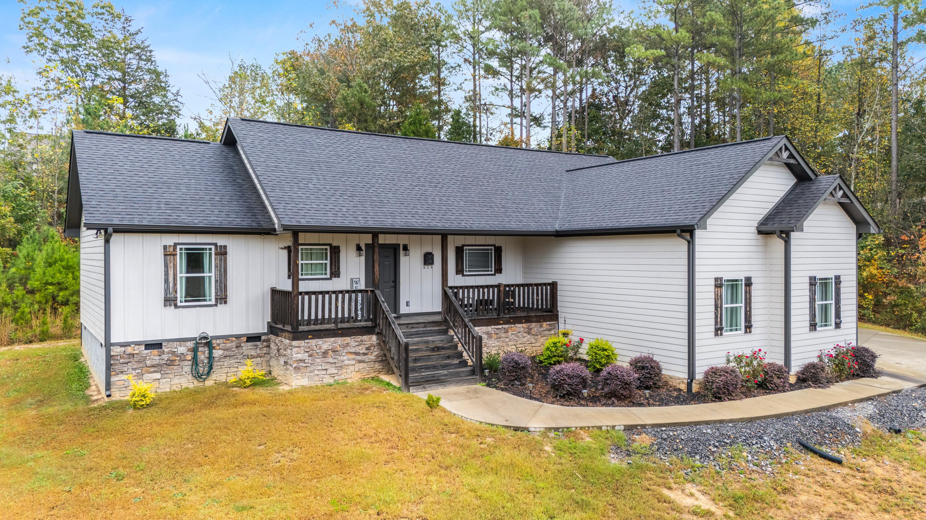 84 Star Way Chatsworth, GA 30705 - Photo 5 of 31 DJI_20251021171453_0432_D