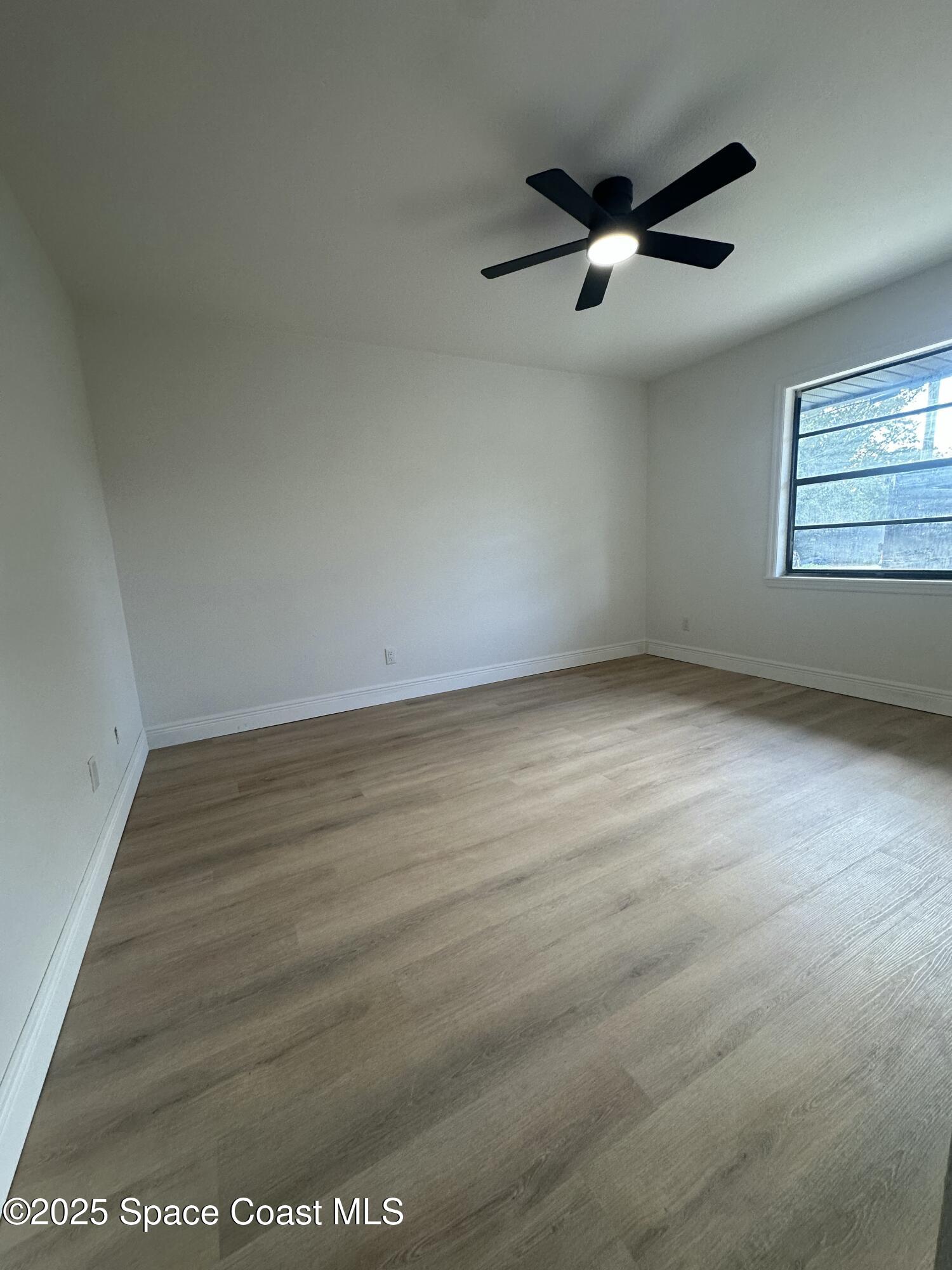 328 Bay Avenue, Unit AB Cocoa, FL 32922 - Photo 11 of 15 Bedroom B