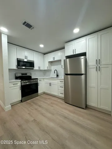 $399,000 | 328 Bay Avenue, Unit AB, Cocoa, FL 32922