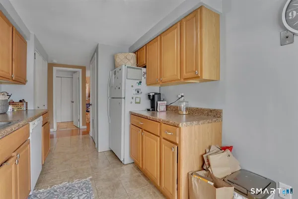 $265,000 | 11 Valley Run Drive, Unit 11, Cromwell, CT 06416