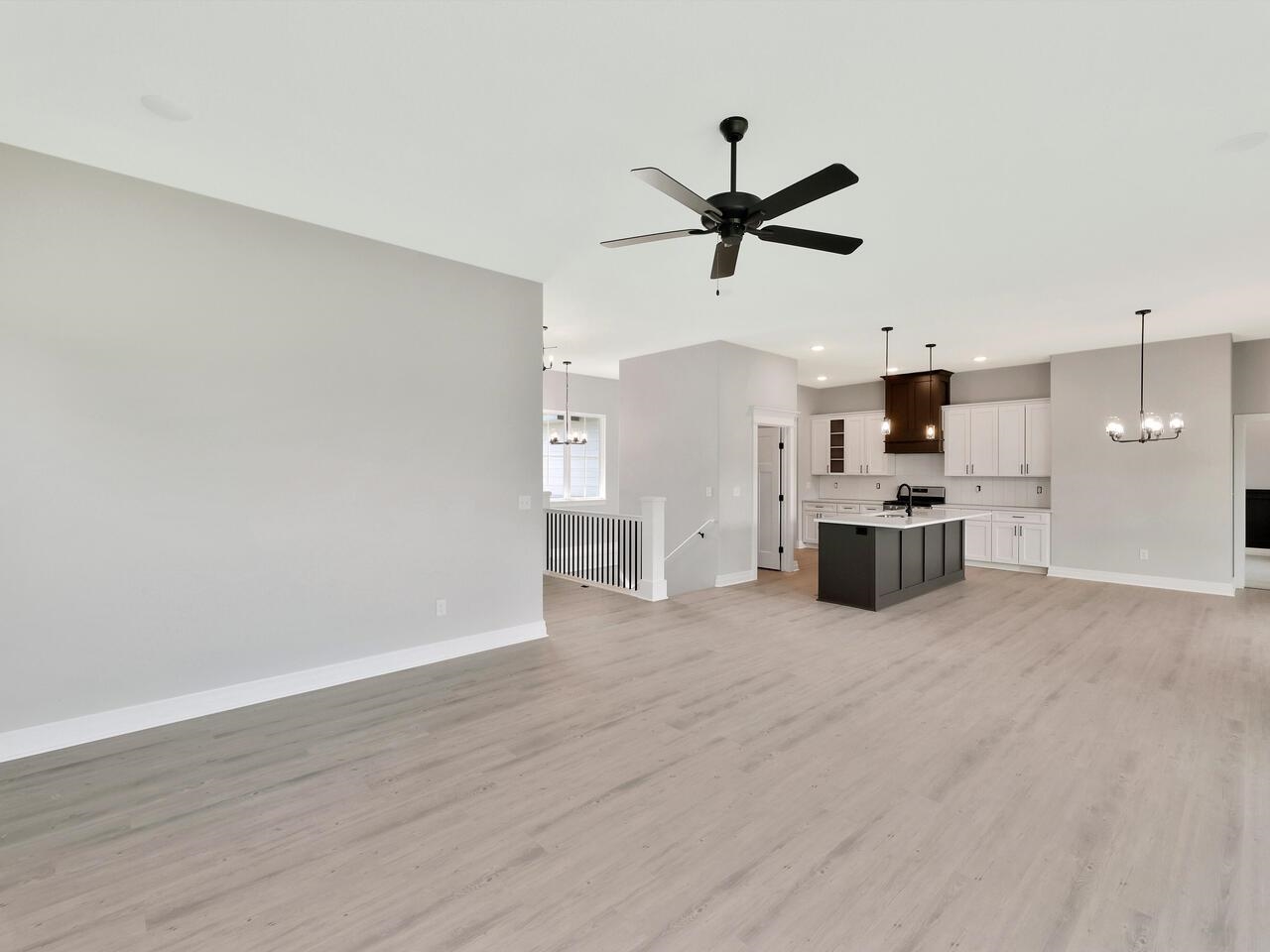 5110 North Delaware Wichita Ks 67204 Wichita, KS 67204 - Photo 12 of 33