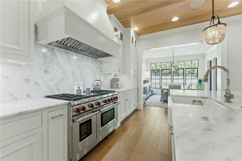 4384 Powers Ferry Road Northwest Atlanta, GA 30327 - Photo 19 of 68