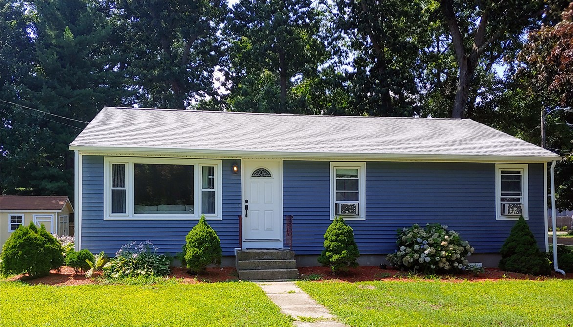 57 Craig Road Warwick, RI 02886 - Photo 1 of 28 Gallery Image 1