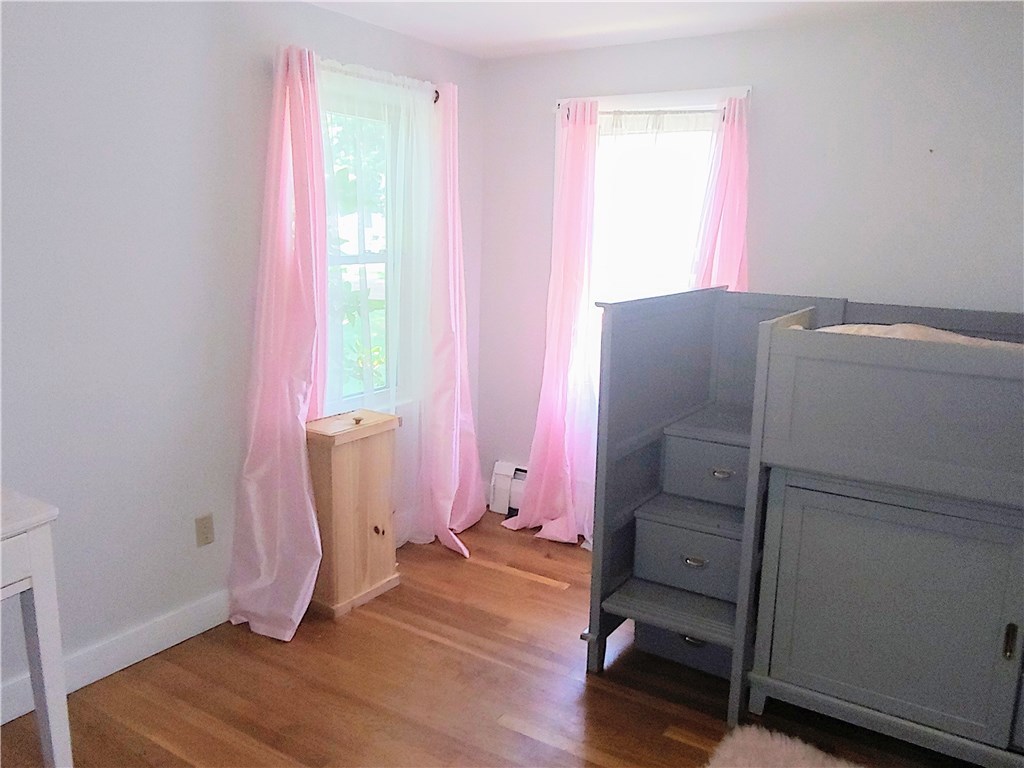 57 Craig Road Warwick, RI 02886 - Photo 13 of 28 Gallery Image 13