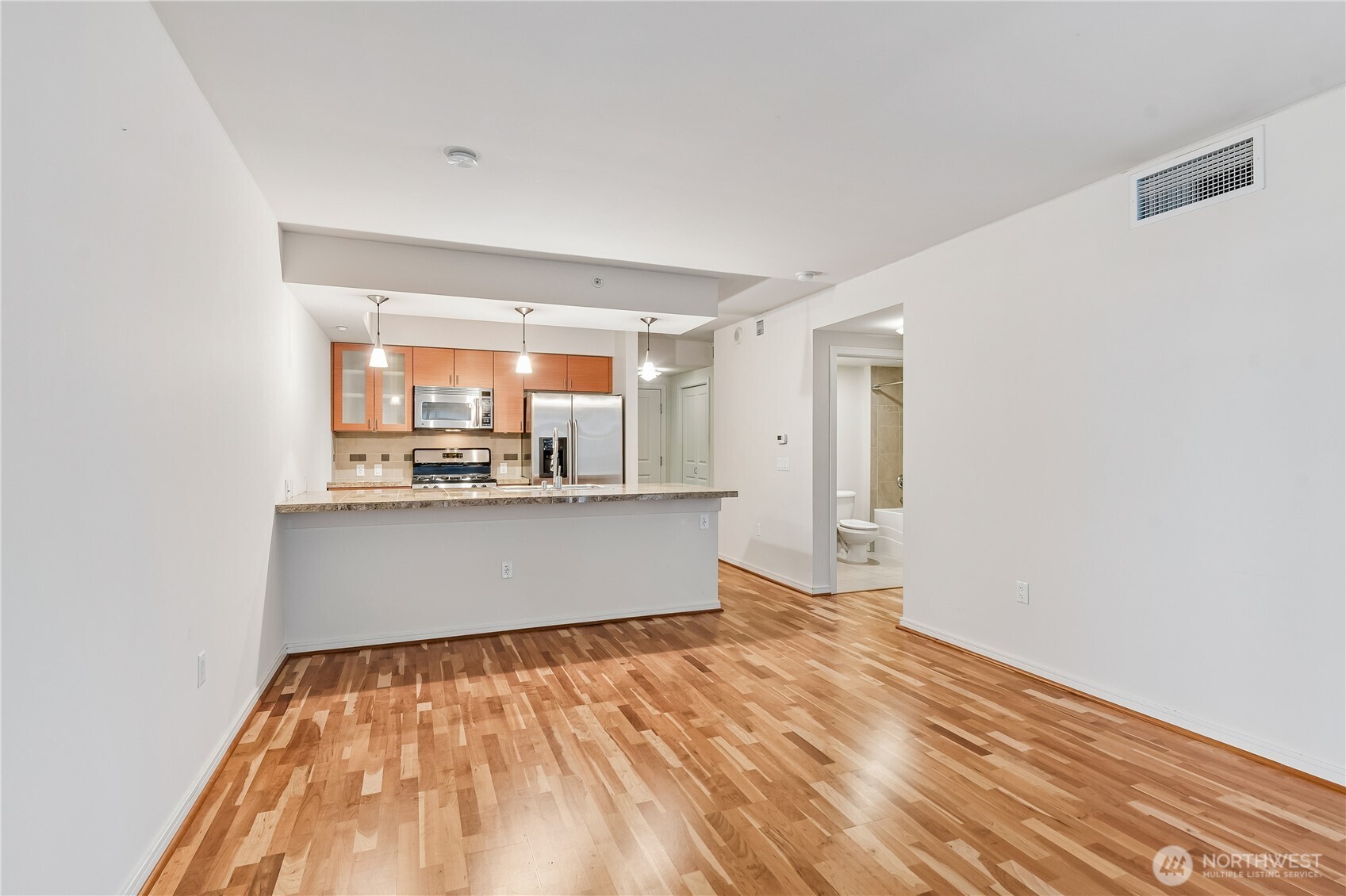 819 Virginia Street, Unit 2109 Seattle, WA 98101 - Photo 5 of 31