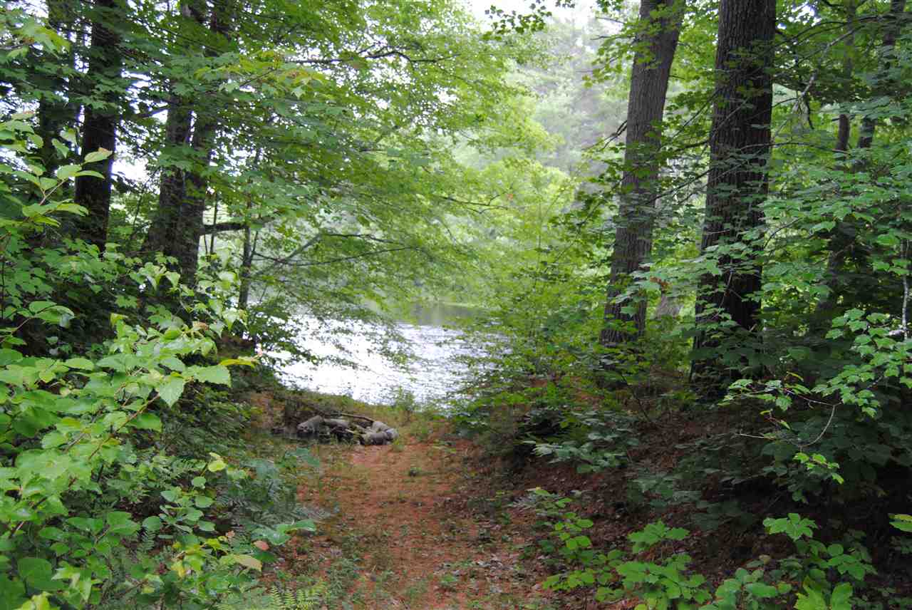 3 East Penacook Road Hopkinton, NH 03229 - Photo 2 of 11