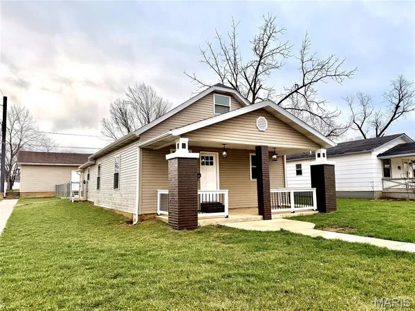 $189,900 | 706 North Desloge Drive, Desloge, MO 63601