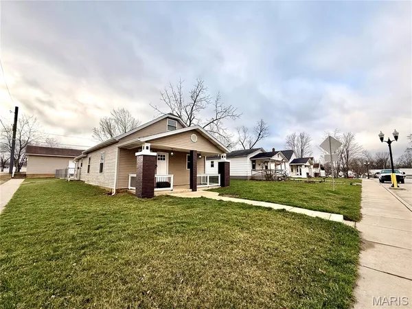 $189,900 | 706 North Desloge Drive, Desloge, MO 63601