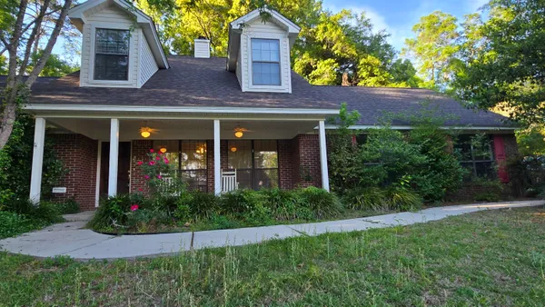 $435,000 | 2221 Glenwood Lane, Tallahassee, FL 32308