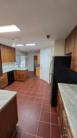 $435,000 | 2221 Glenwood Lane, Tallahassee, FL 32308