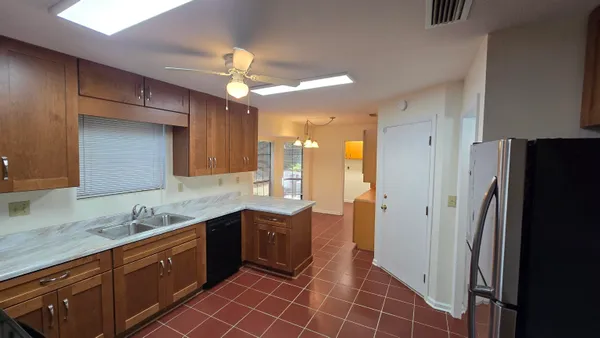 $435,000 | 2221 Glenwood Lane, Tallahassee, FL 32308