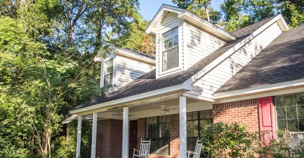 $435,000 | 2221 Glenwood Lane, Tallahassee, FL 32308