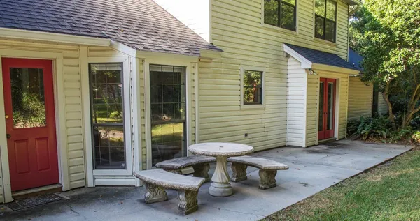$435,000 | 2221 Glenwood Lane, Tallahassee, FL 32308