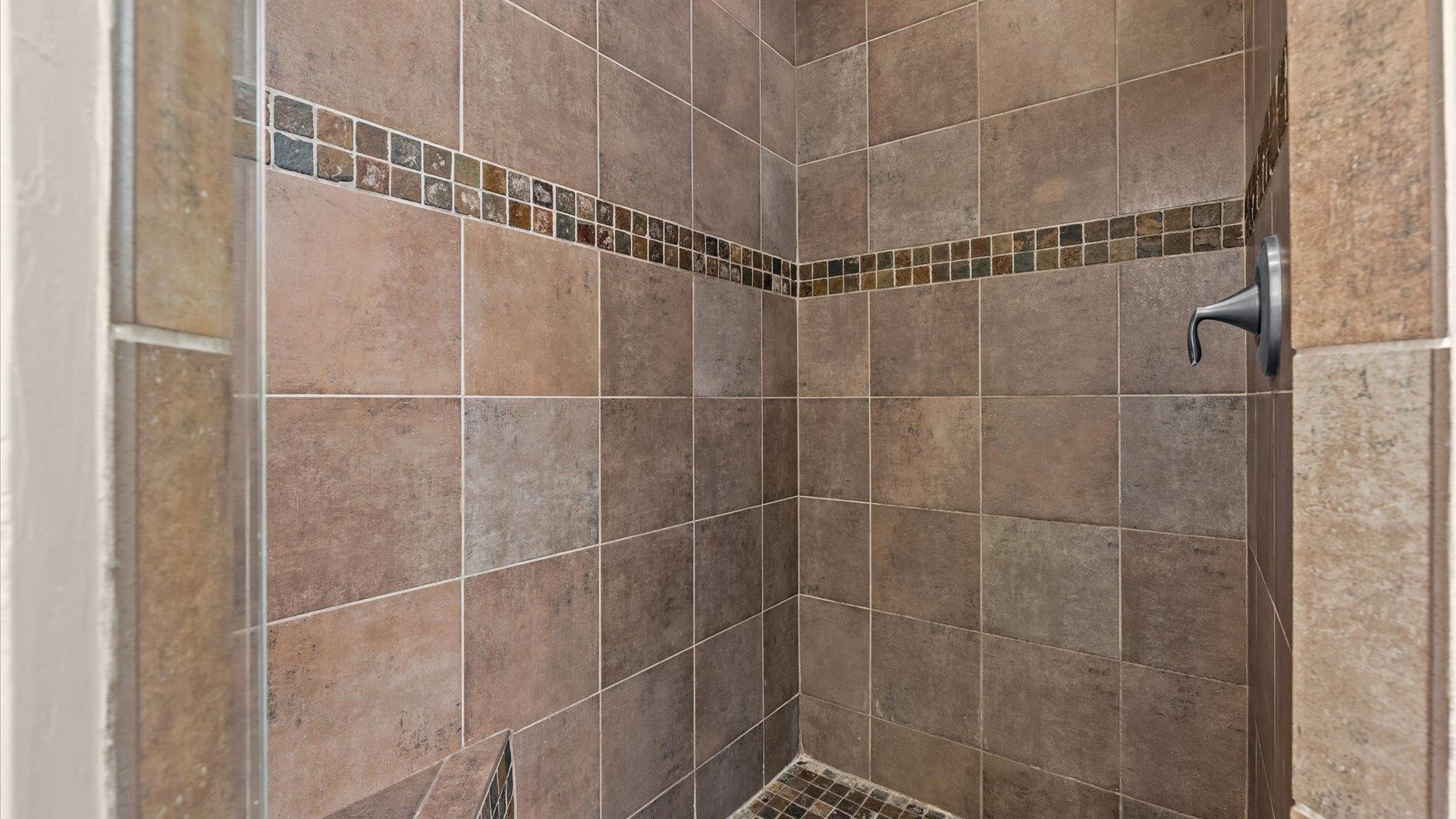 1712 Powis Lane Fruita, CO 81521 - Photo 20 of 39 a bathroom with a shower