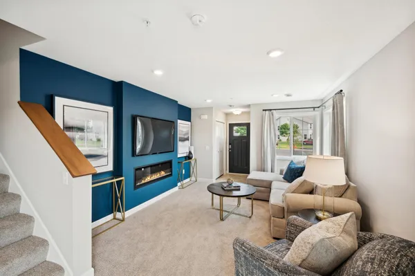 $324,900 | 8844 Meadowcrest Drive Northeast, Monticello, MN 55362