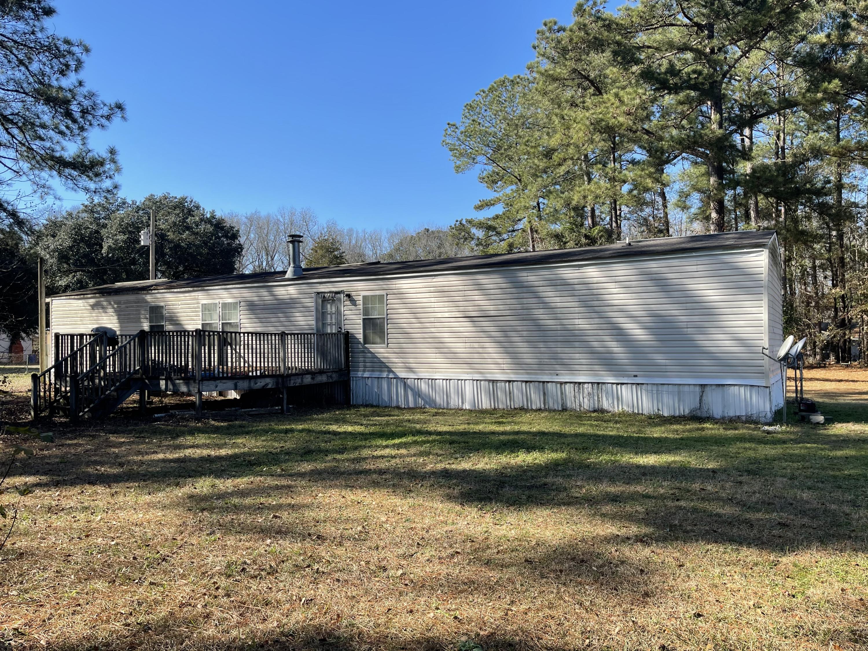222 Smoak Road Walterboro, SC 29488 - Photo 12 of 14 949473F0-74A1-42A9-A000-12093376F9FA