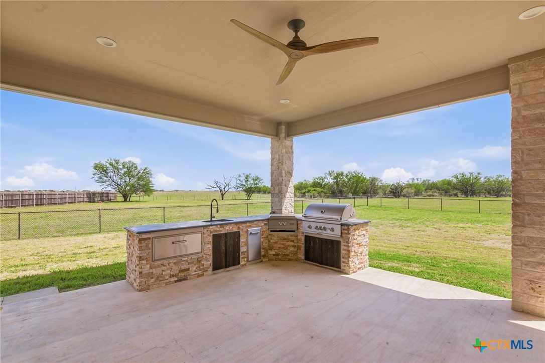 500 Sendera Loop Victoria, TX 77904 - Photo 39 of 48