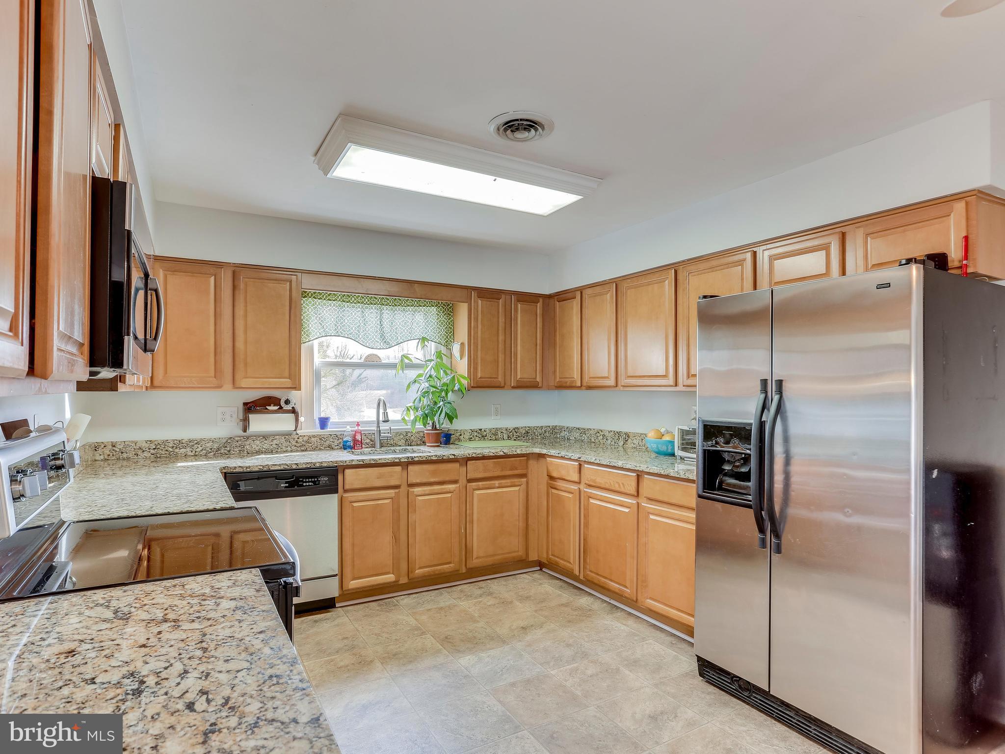 1947 Courthouse Road Stafford, VA 22554 - Photo 6 of 30 Kitchen