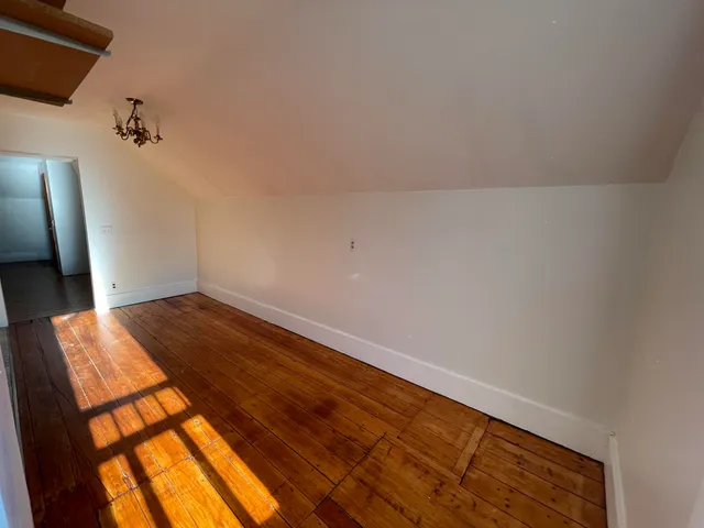 $1,750 | 87 Granger Street, Unit 2, Rutland, VT 05701