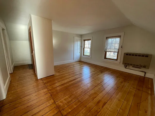 $1,750 | 87 Granger Street, Unit 2, Rutland, VT 05701