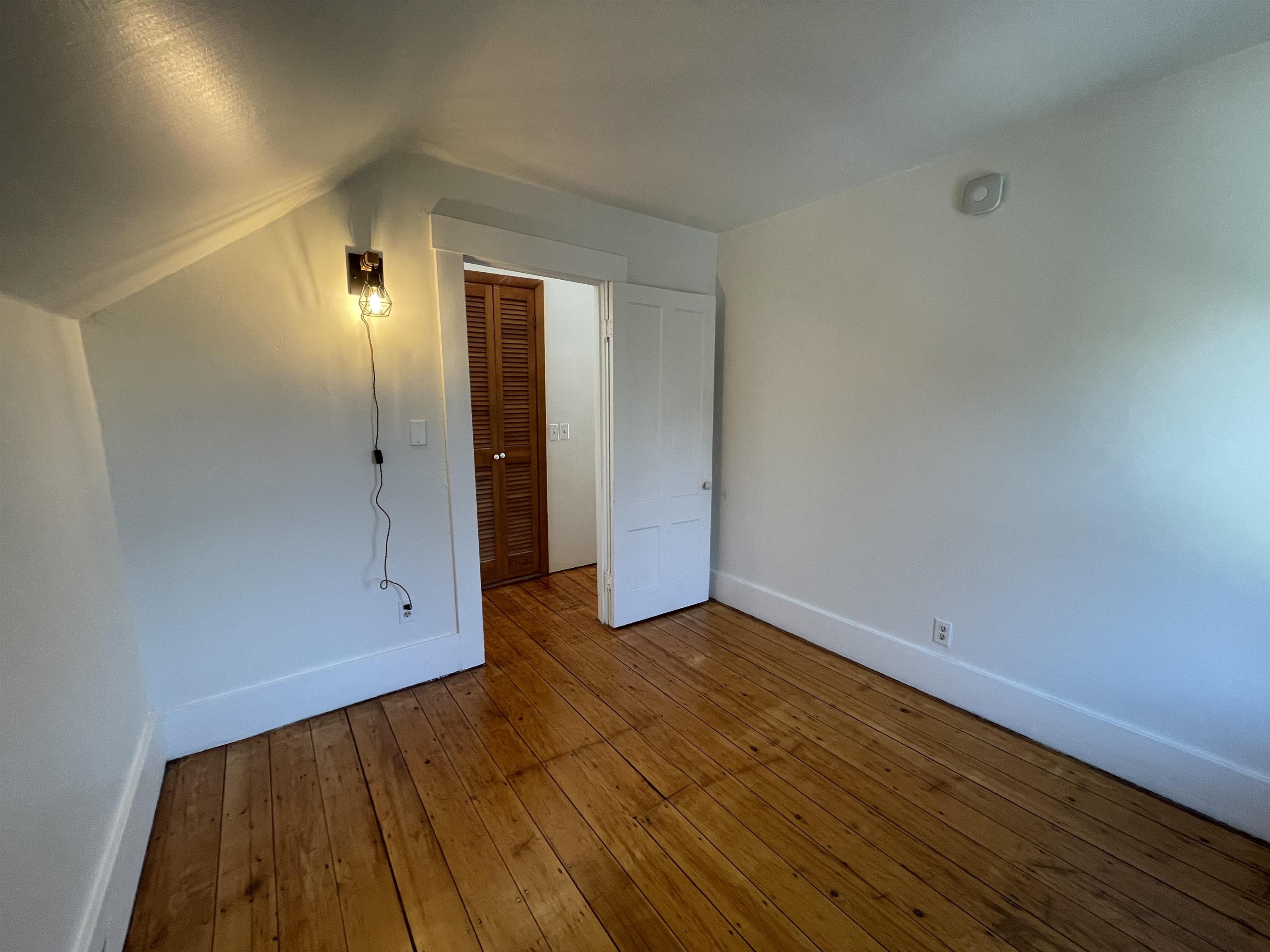 87 Granger Street, Unit 2 Rutland, VT 05701 - Photo 8 of 18