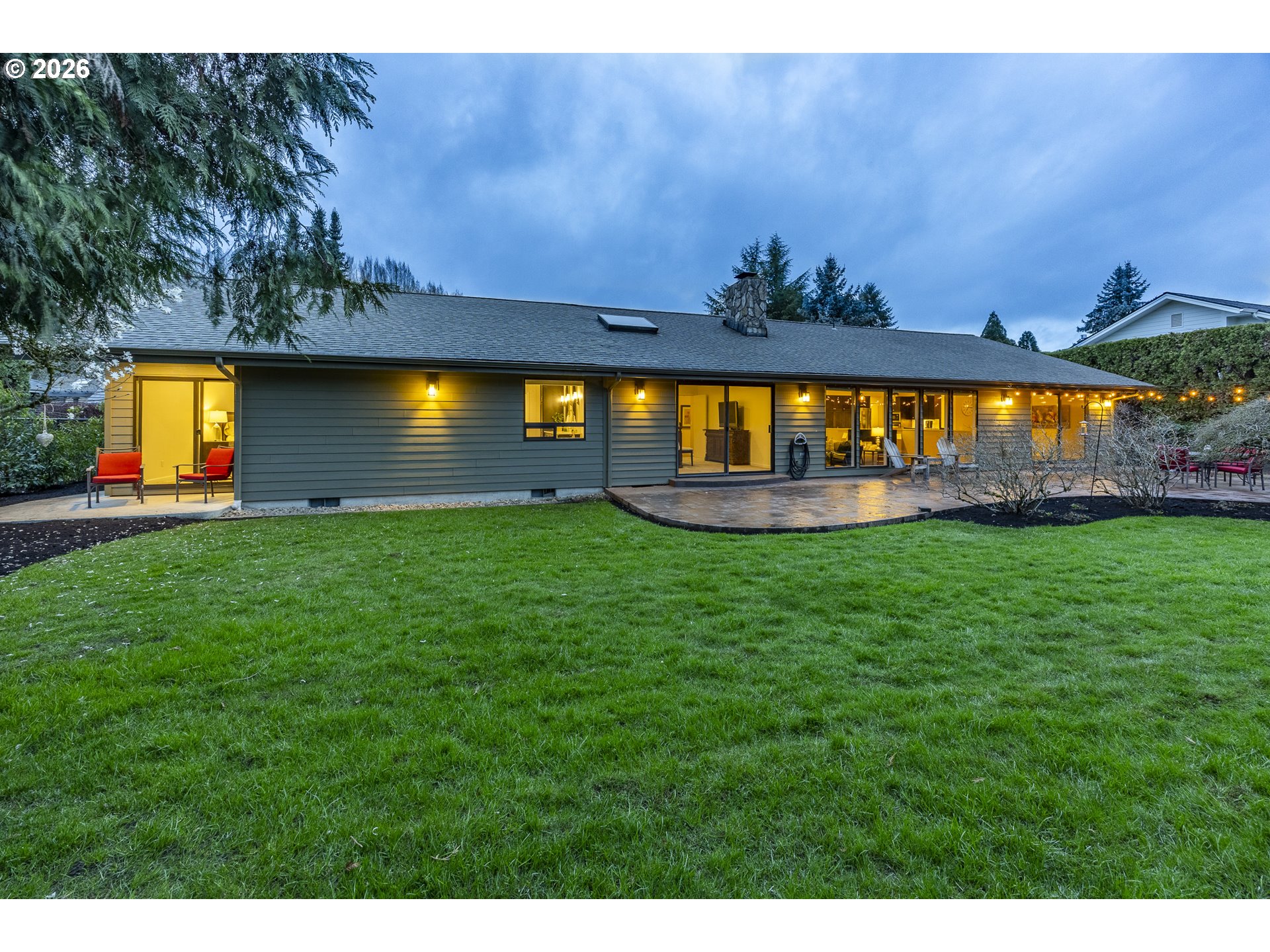 2071 Musket Street Eugene, OR 97408 - Photo 4 of 46