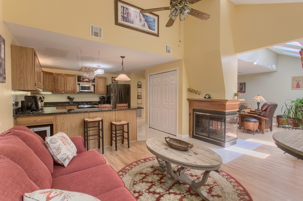 401 Ridgefield Circle, Unit D Clinton, MA 01510 - Photo 9 of 30 Gallery Image 9