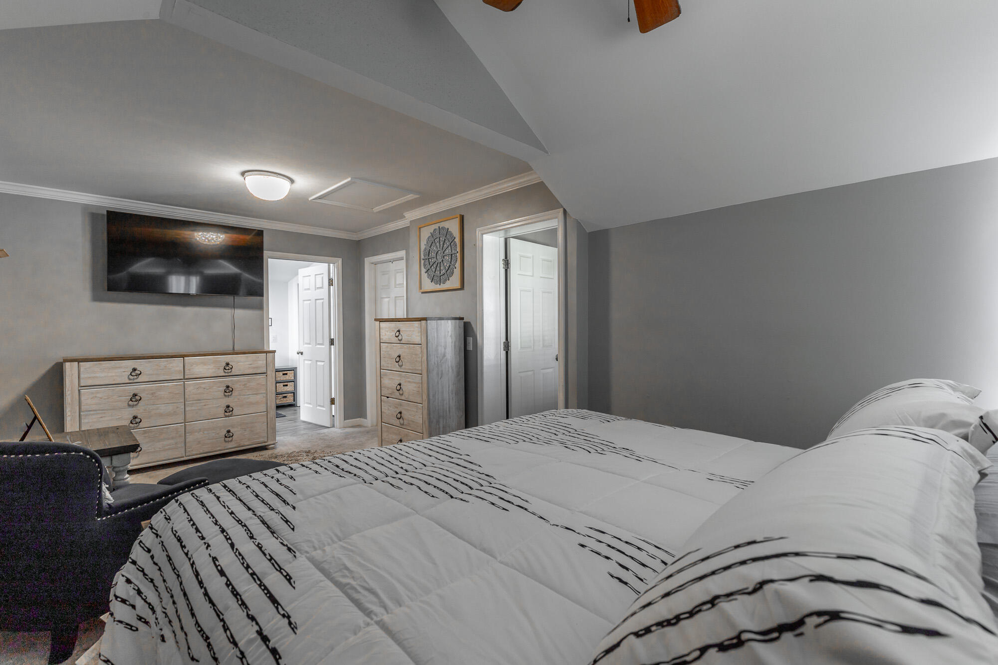 1603 Castleberry Avenue East Ridge, TN 37412 - Photo 11 of 28 Primary Bedroom