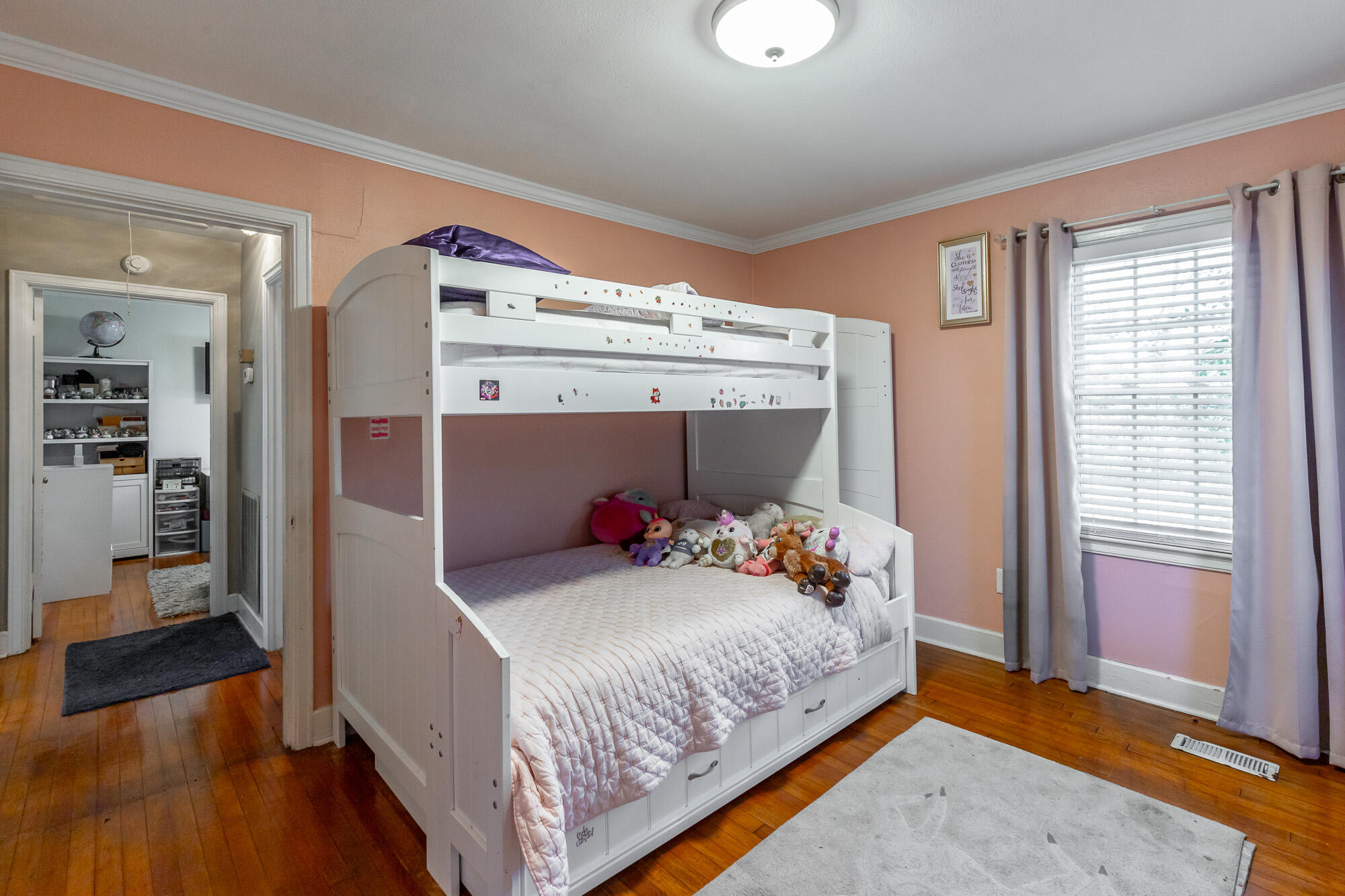 1603 Castleberry Avenue East Ridge, TN 37412 - Photo 18 of 28 Second Bedroom