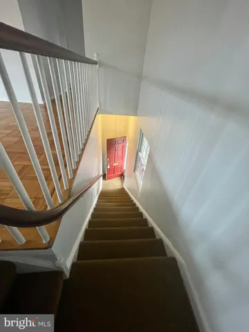 $2,100 | 1616 Preston Road, Unit 1616, Alexandria, VA 22302